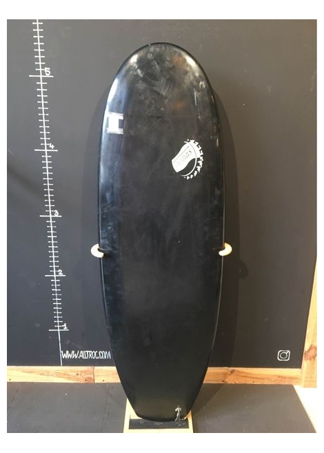 Thomas surfboard 5’4"