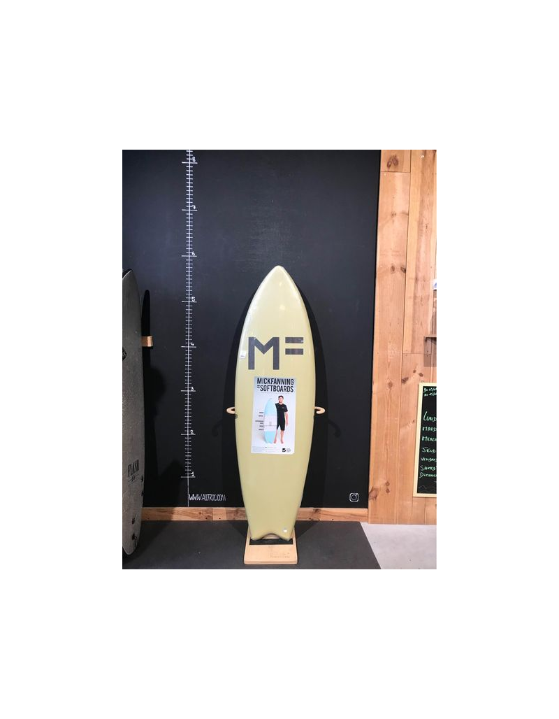 MF  Fish  5’8"