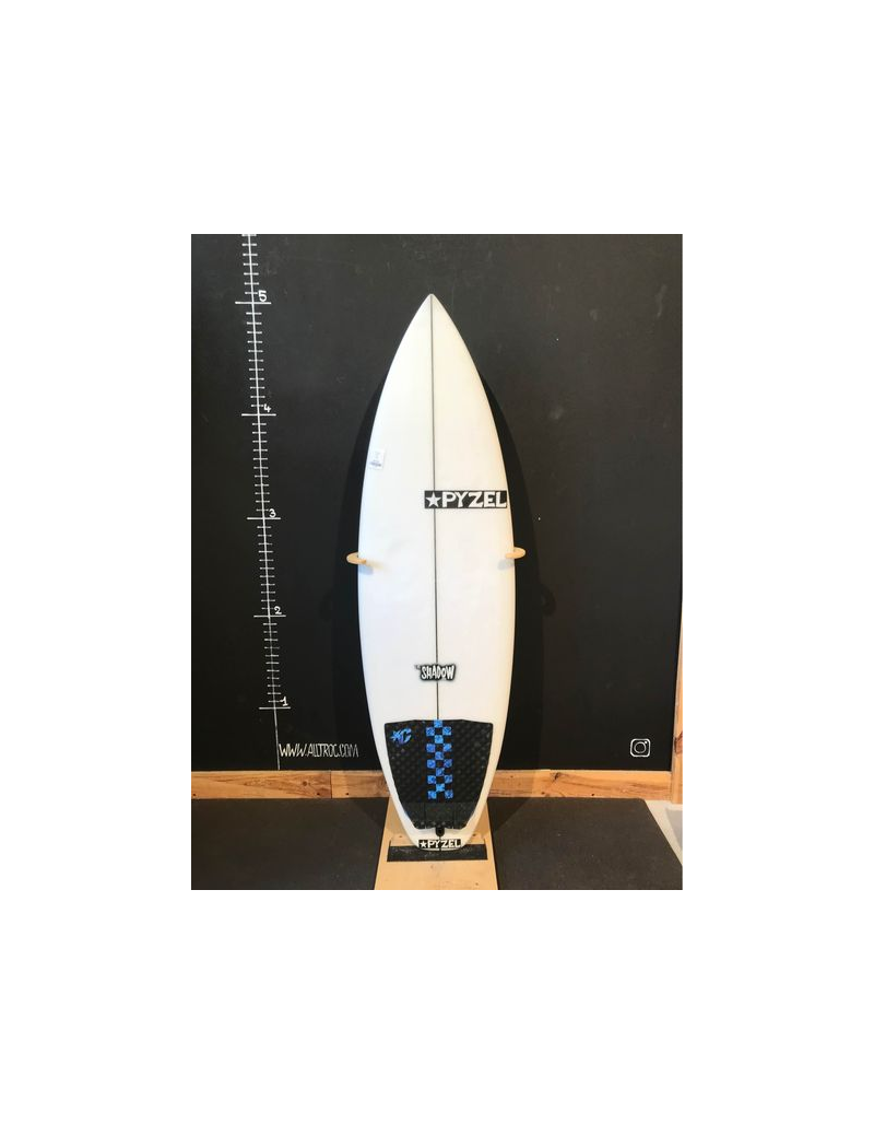 Pyzel Grom shadow 4’10"