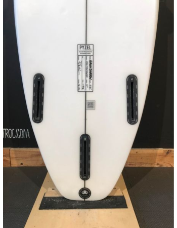 Pyzel Grom shadow 4’10"