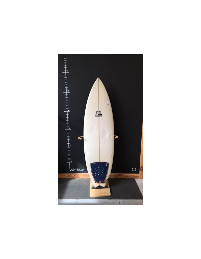 Quiksilver Surfboard  5’8"