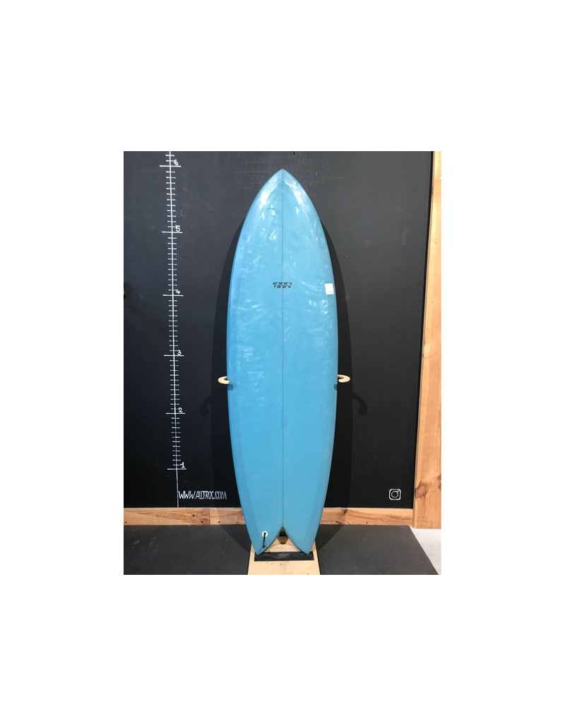 Surfin estate  5’8"