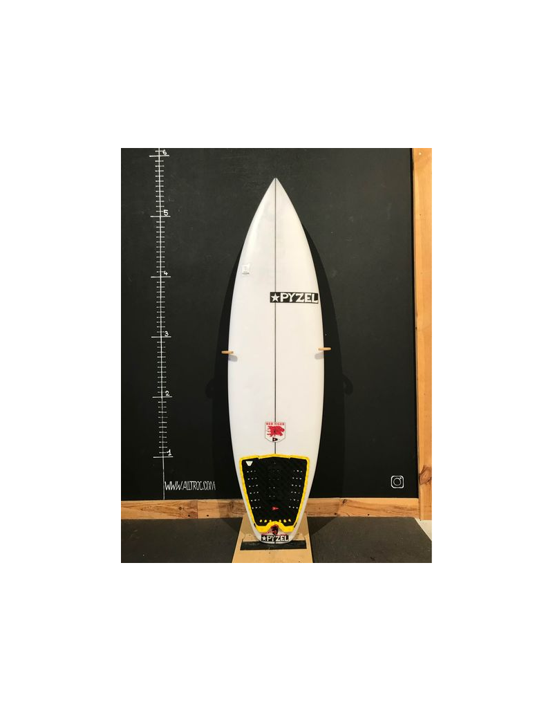 Pyzel Red tiger 5’2"