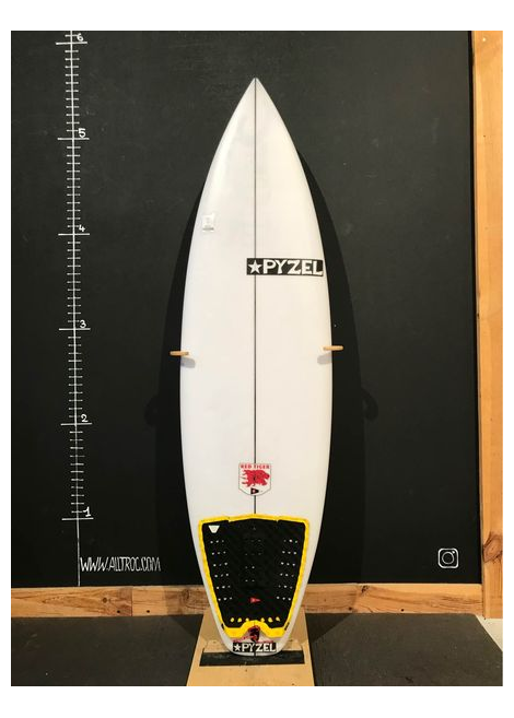 Pyzel Red tiger 5’2"