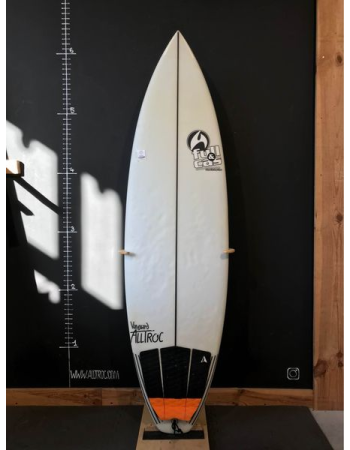 Full&Cas  Vanguard  6’0"